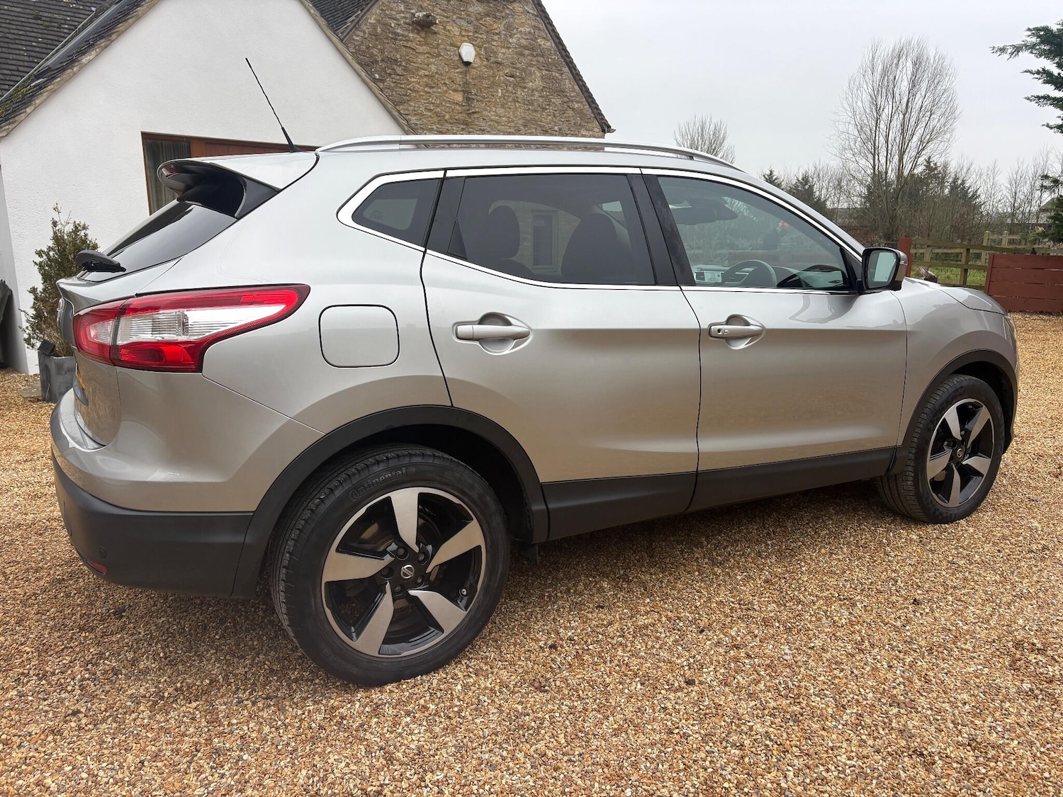 Used Nissan Qashqai 2015 for sale - 77040377: Photo 9