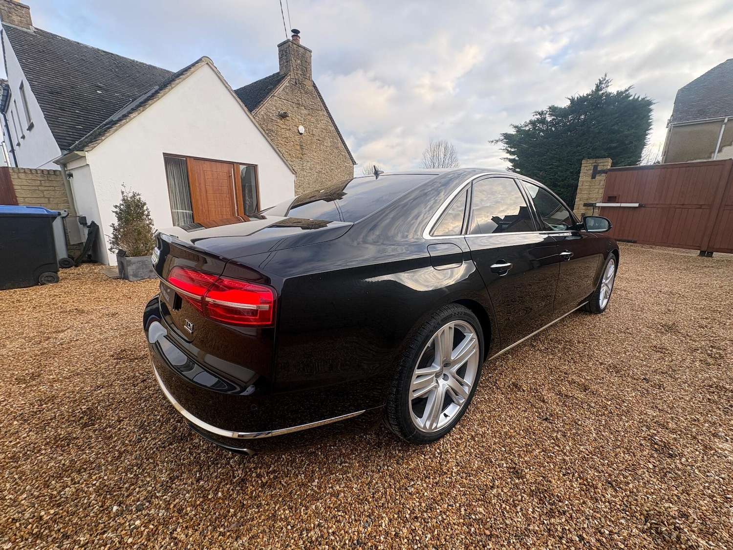 Used Audi A8 2014 for sale - 77440365: Photo 34