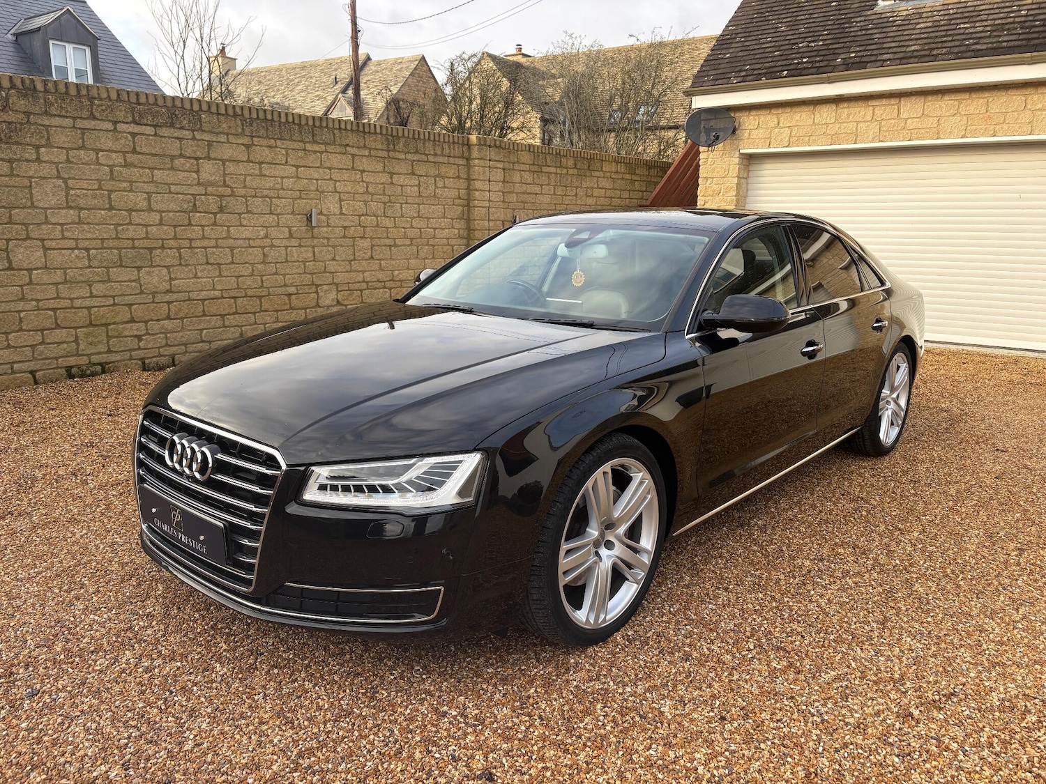 Used Audi A8 2014 for sale - 77440365: Photo 6