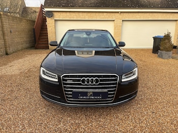 Used Audi A8 2014 for sale - 77156088: Photo