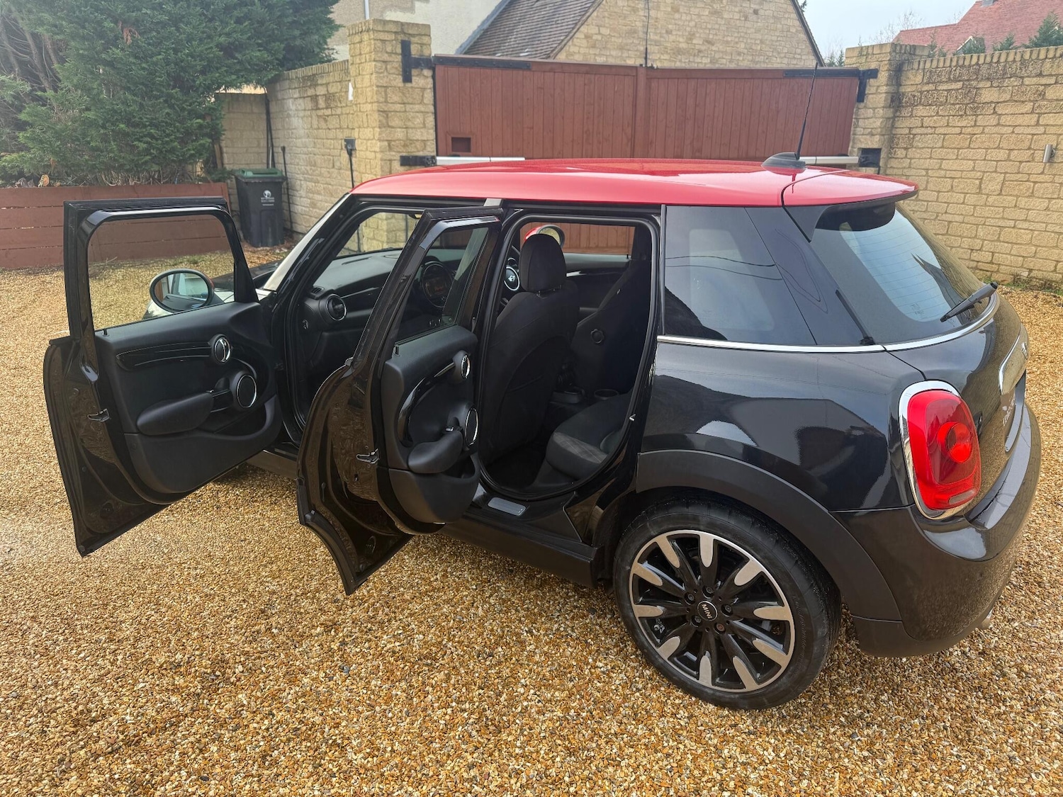 Used MINI Hatch 2014 for sale - 76689807: Photo 3