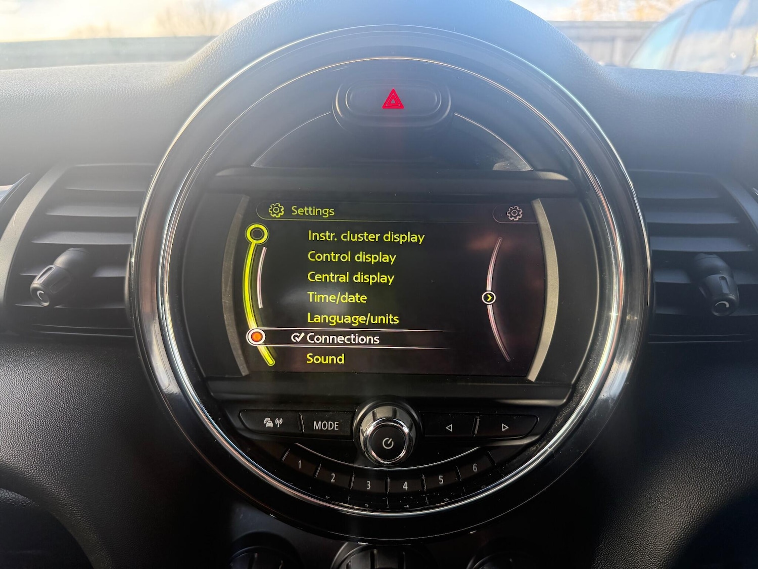 Used MINI Hatch 2014 for sale - 76689807: Photo 43