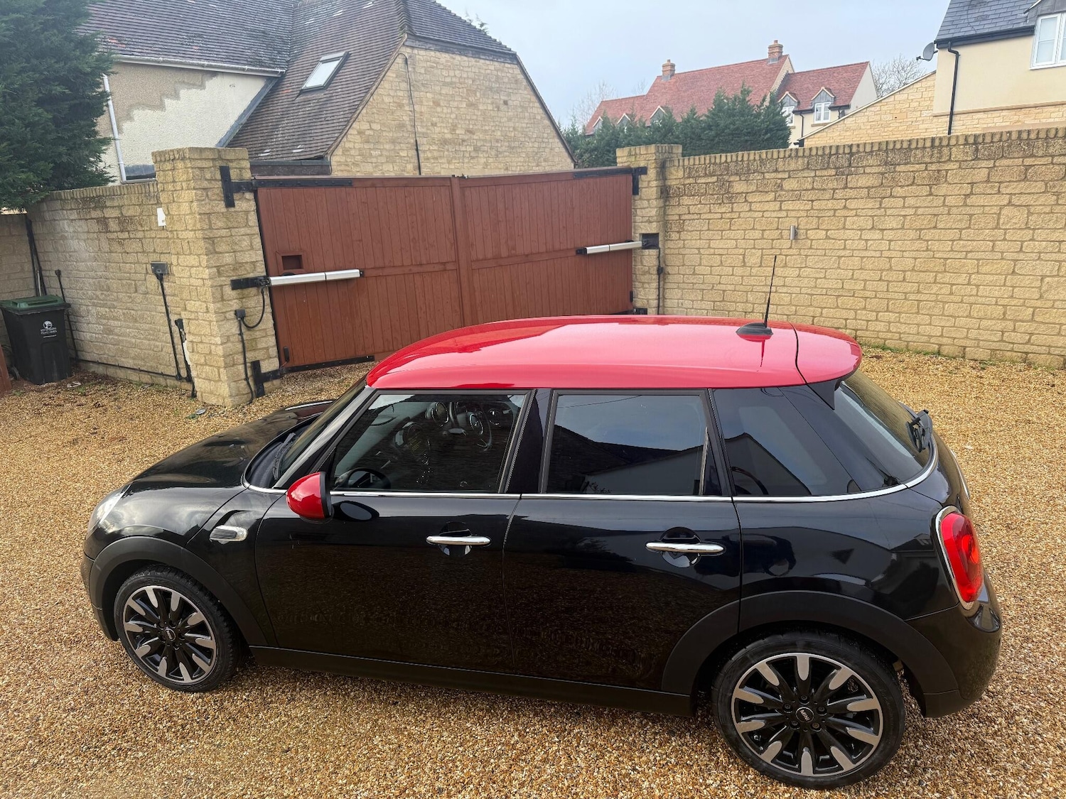 Used MINI Hatch 2014 for sale - 76689807: Photo 8