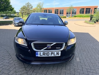 Used Volvo S40 2010 for sale - 79140873: Photo