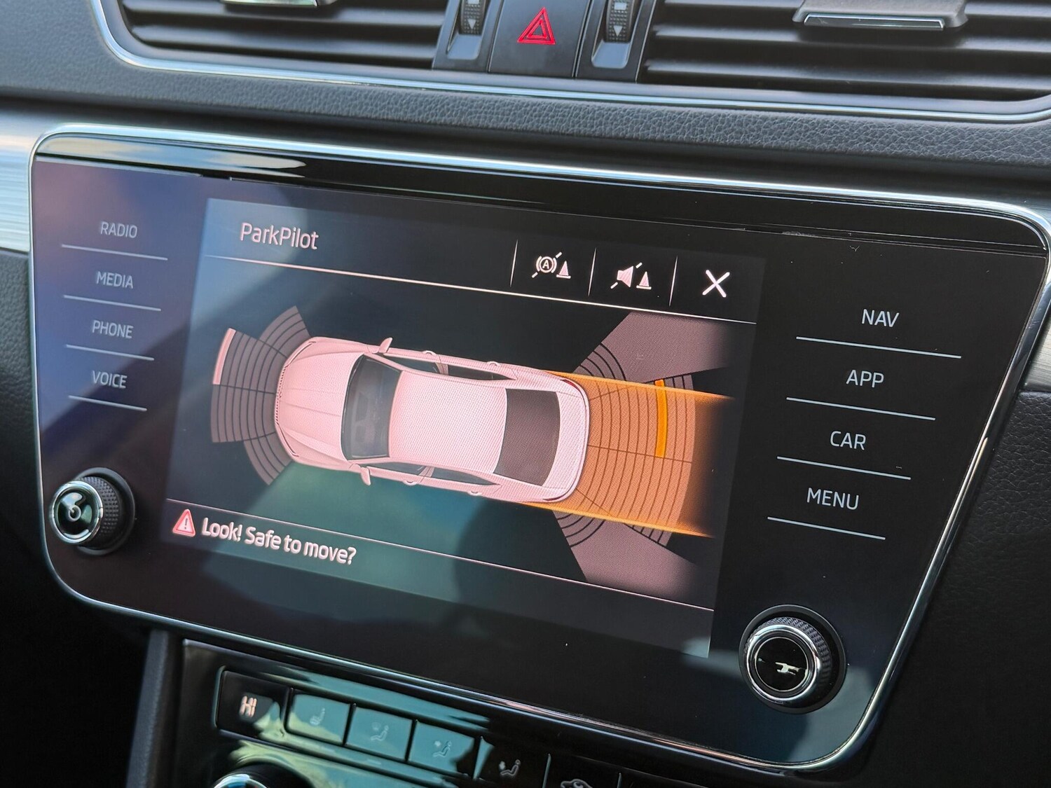 Used Skoda Superb 2020 for sale - 77910754: Photo 22