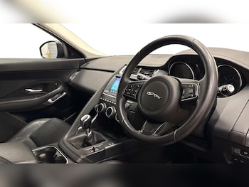 Used Jaguar E-Pace 2019 for sale - 77958044: Photo