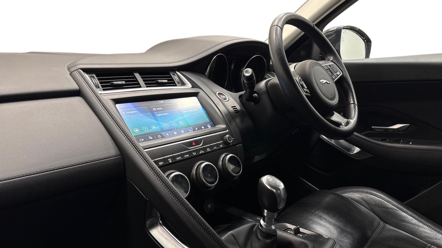 Used Jaguar E-Pace 2019 for sale - 77958044: Photo 5