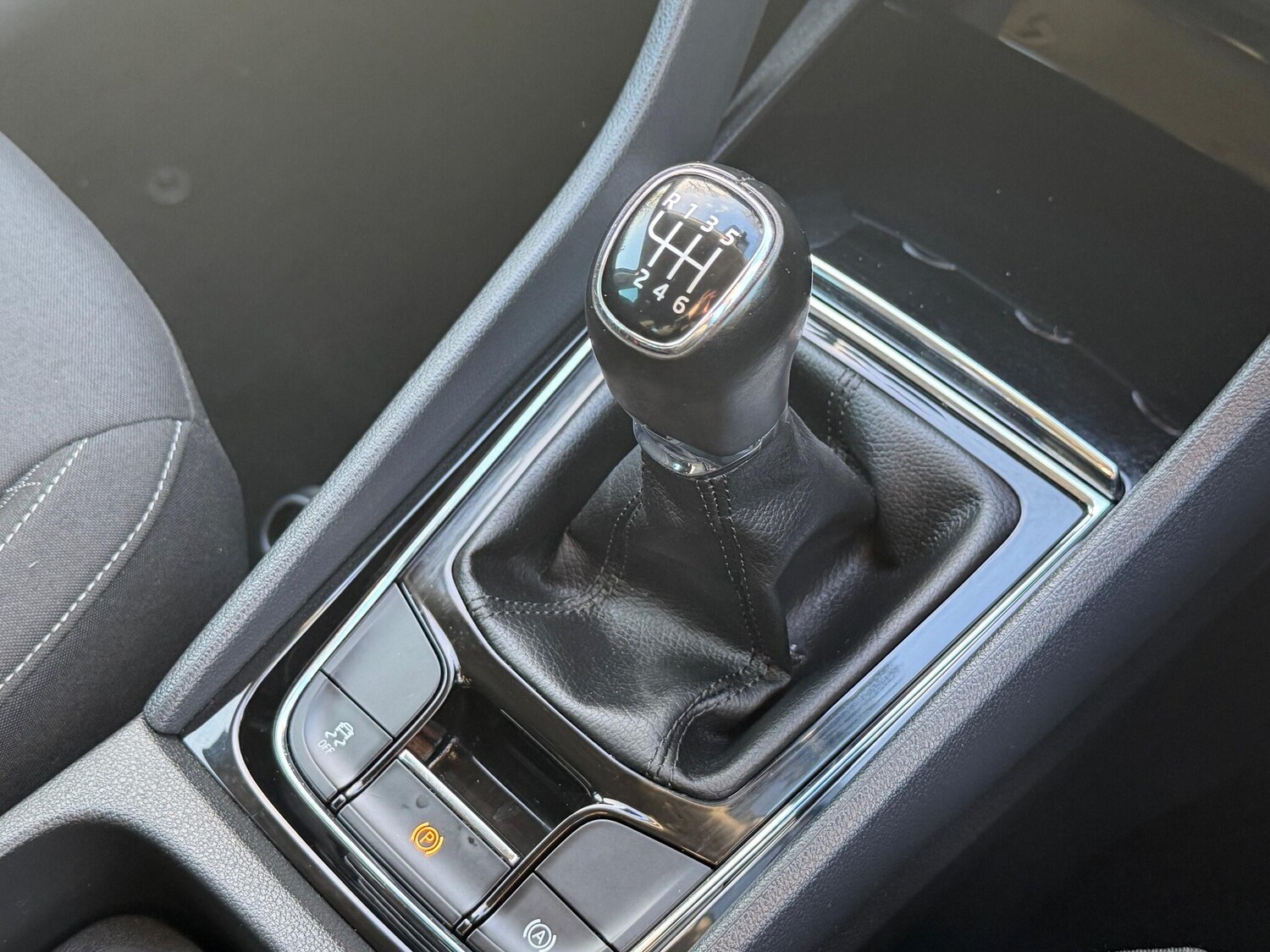 Used Skoda Karoq 2019 for sale - 77910768: Photo 22