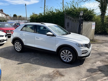 Used Volkswagen T-Roc 2020 for sale - 78156785: Photo