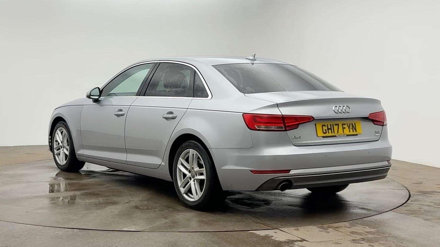 Used Audi A4 2017 for sale - 78115044: Photo 3