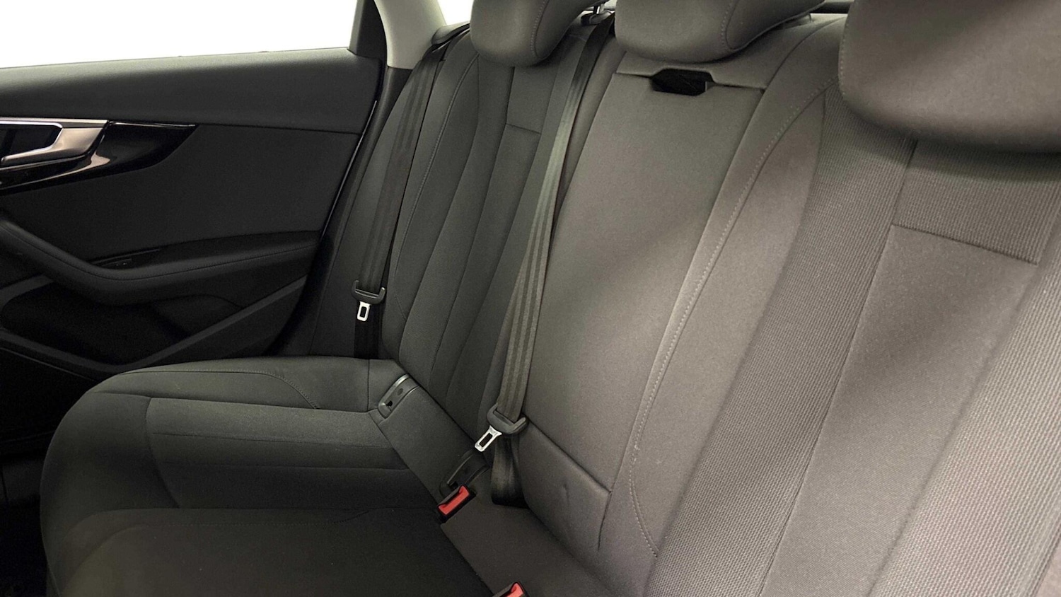 Used Audi A4 2017 for sale - 78115044: Photo 6