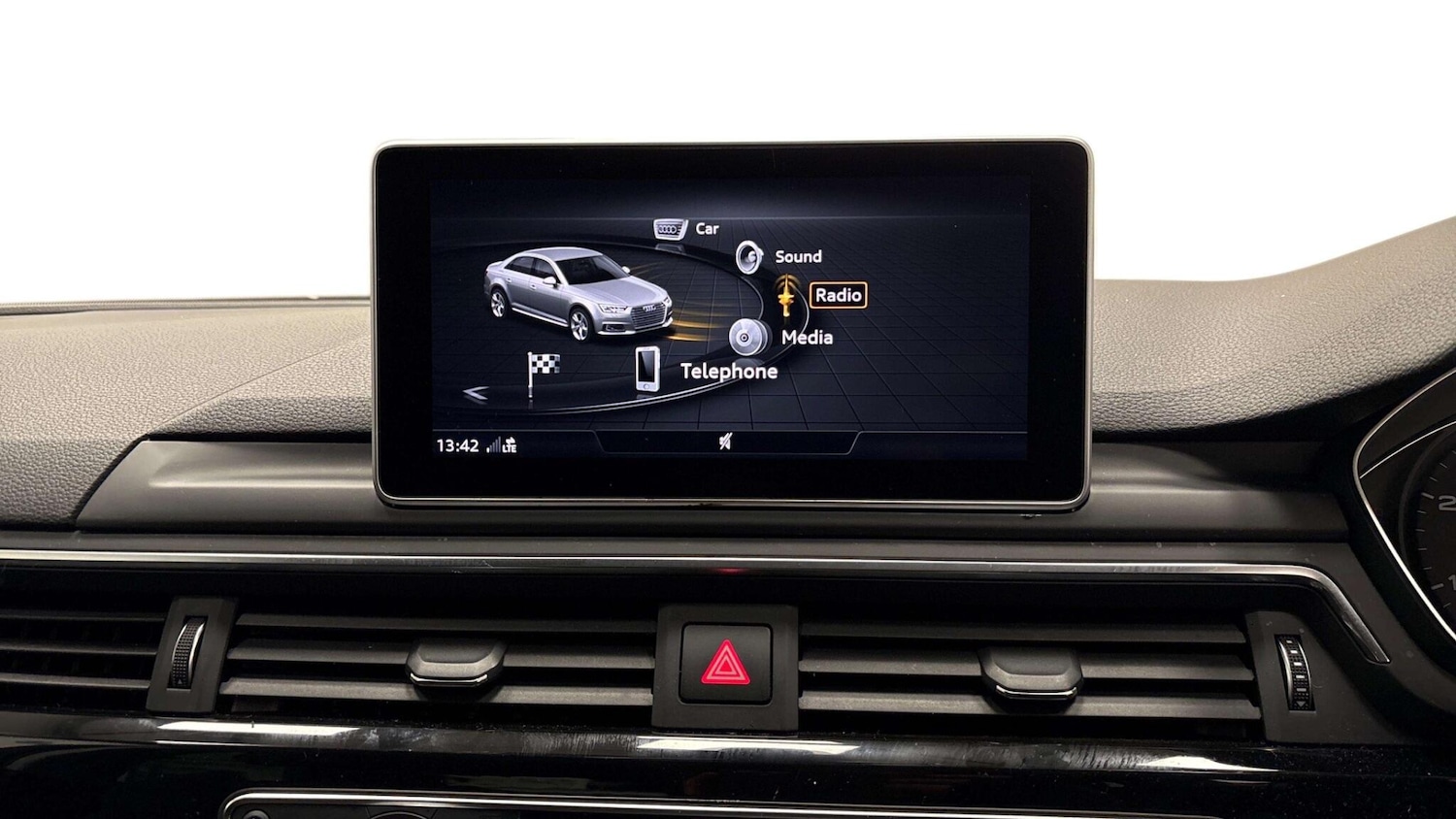 Used Audi A4 2017 for sale - 78115044: Photo 7