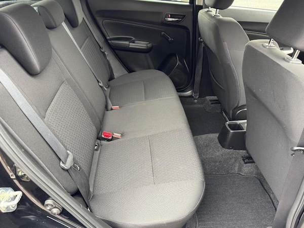 Used Suzuki Swift 2021 for sale - 76202117: Photo 15