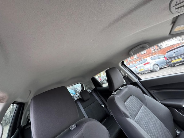 Used Suzuki Swift 2021 for sale - 76202117: Photo 17