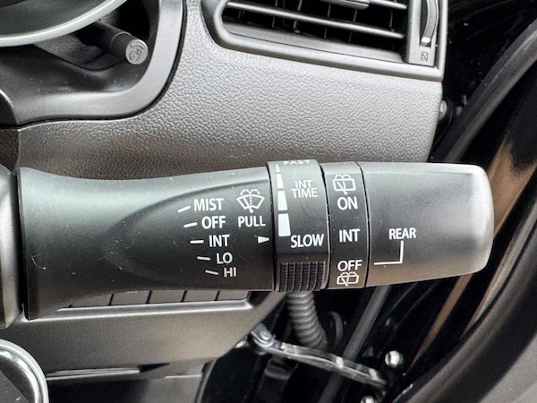Used Suzuki Swift 2021 for sale - 76202117: Photo 22