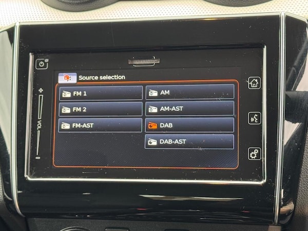 Used Suzuki Swift 2021 for sale - 76202117: Photo 25
