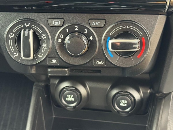Used Suzuki Swift 2021 for sale - 76202117: Photo 27