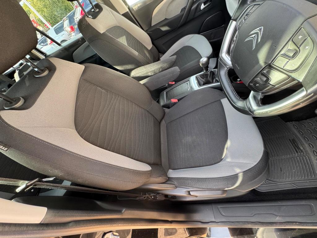Used Citroen C4 Grand Picasso 2016 for sale - 76202111: Photo 12