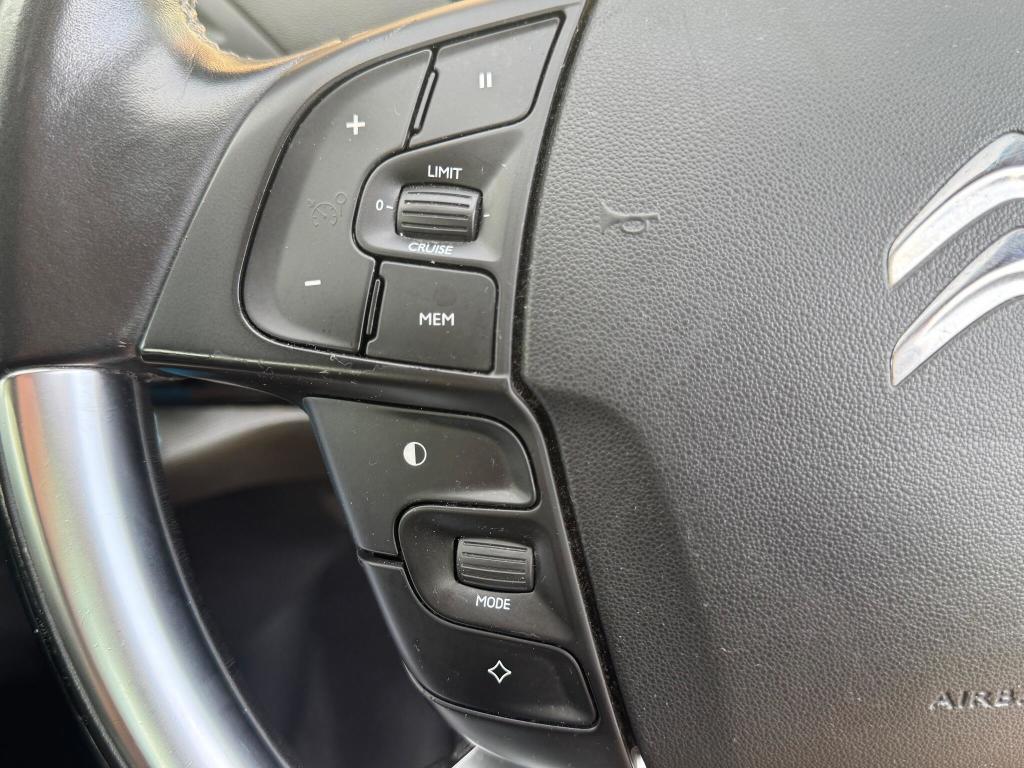 Used Citroen C4 Grand Picasso 2016 for sale - 76202111: Photo 19