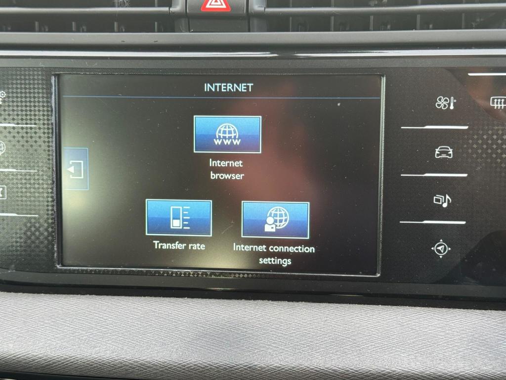Used Citroen C4 Grand Picasso 2016 for sale - 76202111: Photo 23