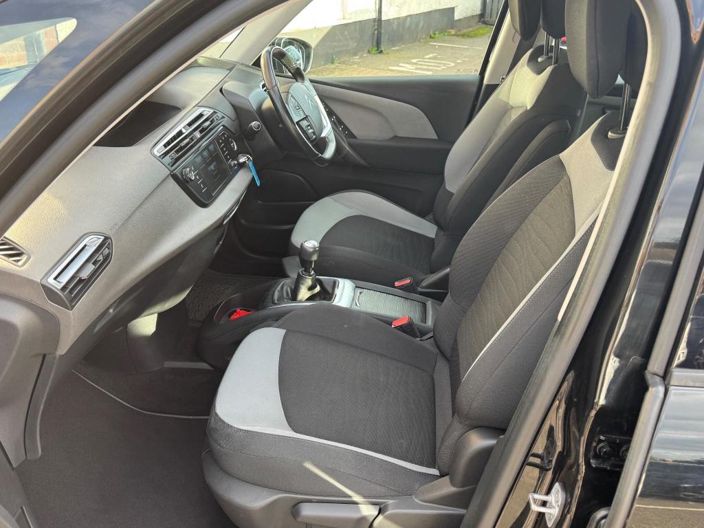 Used Citroen C4 Grand Picasso 2016 for sale - 76202111: Photo 8
