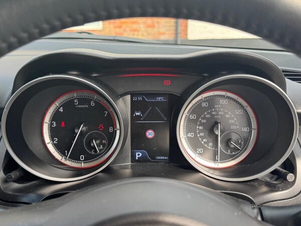 Used Suzuki Swift 2023 for sale - 76202113: Photo 21