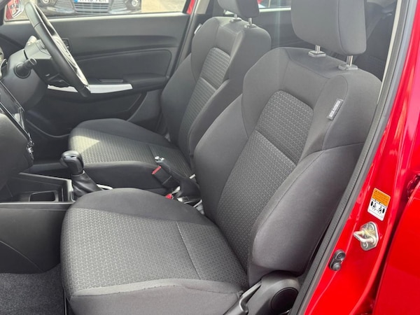 Used Suzuki Swift 2023 for sale - 76202113: Photo 9