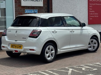 Used Suzuki Swift 2025 for sale - 76202108: Photo 3