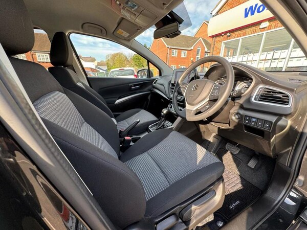 Used Suzuki SX4 S-Cross 2024 for sale - 76202125: Photo 9