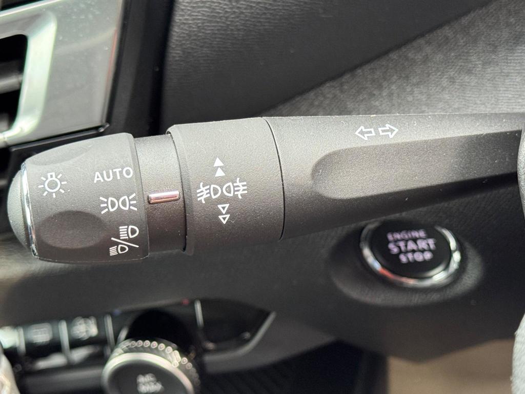 Used Citroen e-C4 2022 for sale - 76197141: Photo 25