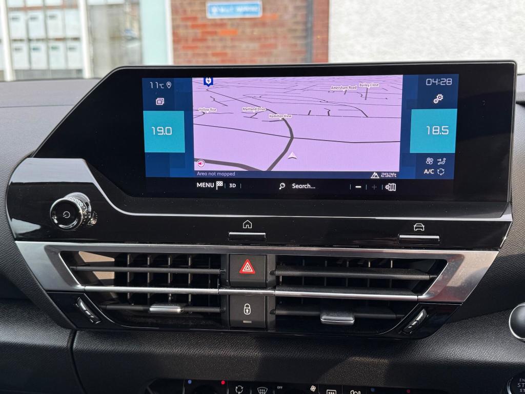 Used Citroen e-C4 2022 for sale - 76197141: Photo 28