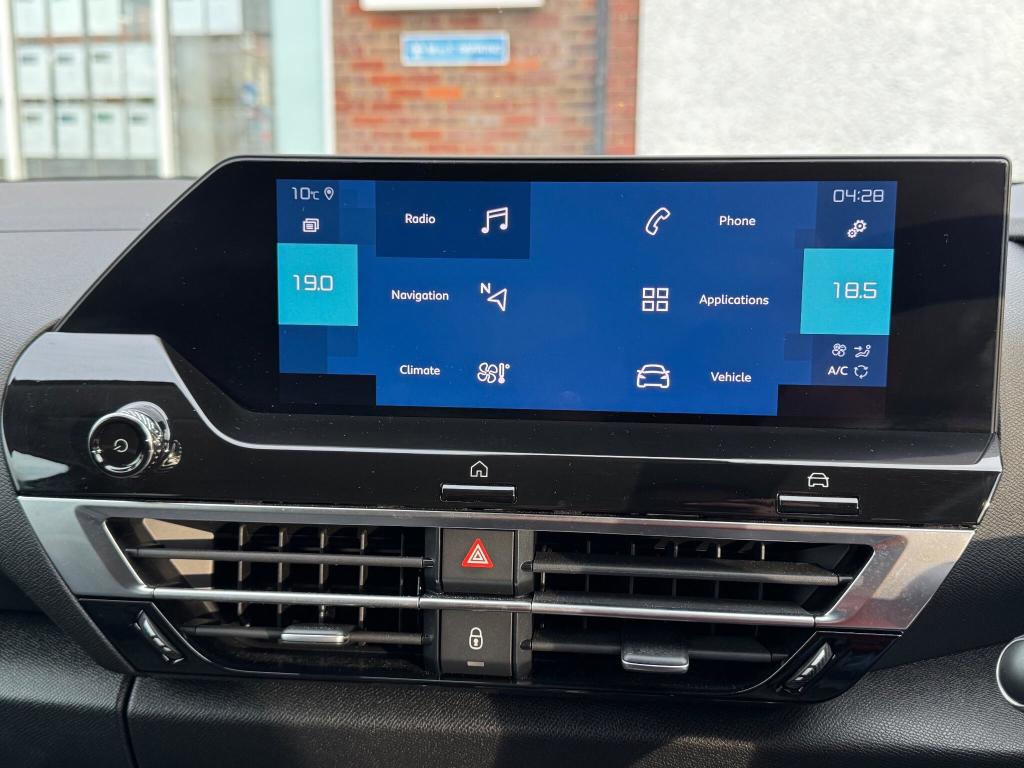 Used Citroen e-C4 2022 for sale - 76197141: Photo 29