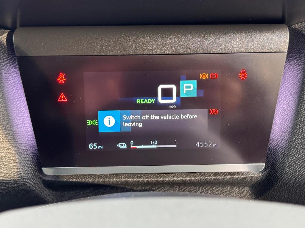 Used Citroen e-C4 2022 for sale - 76197141: Photo 32