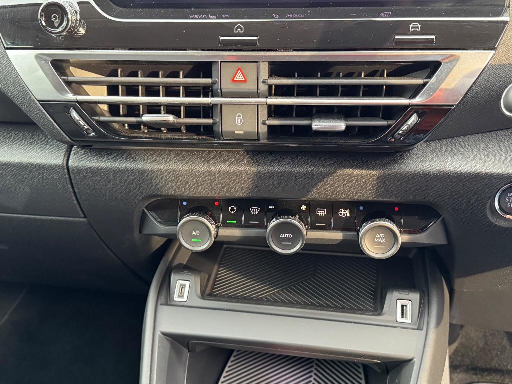 Used Citroen e-C4 2022 for sale - 76197141: Photo 33