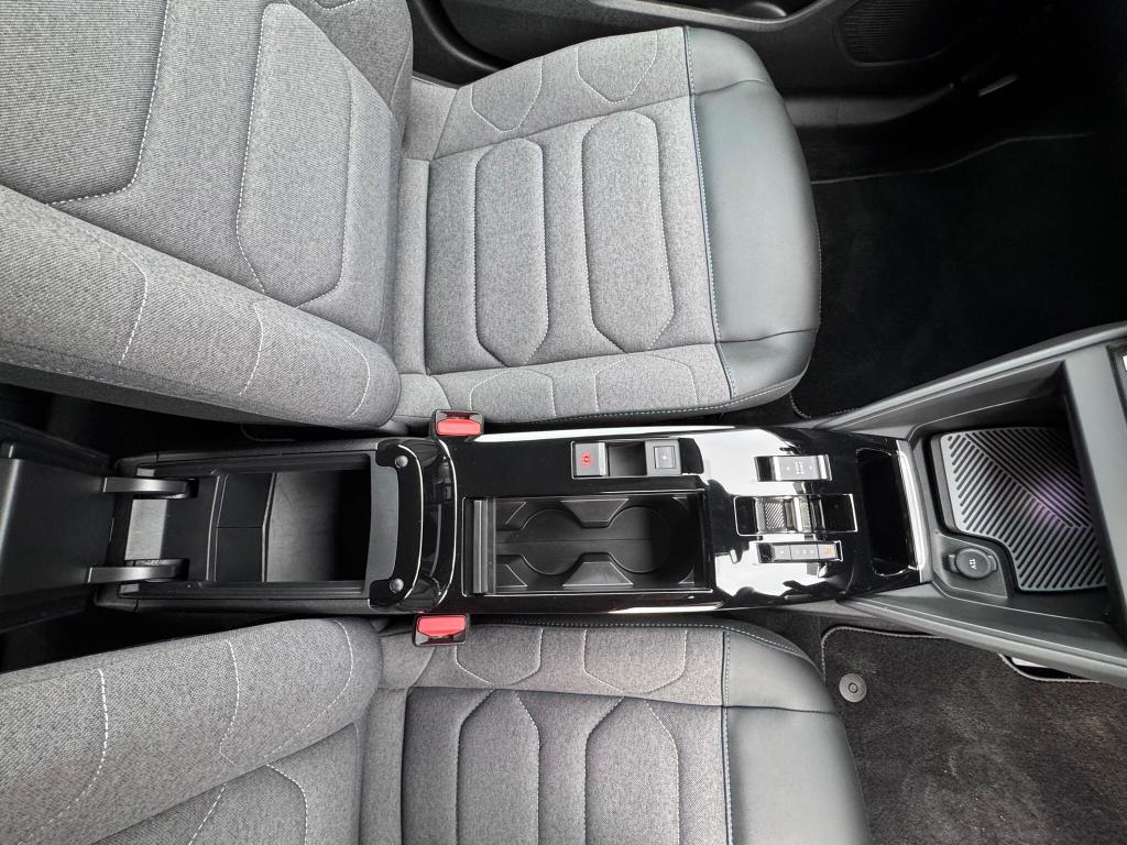 Used Citroen e-C4 2022 for sale - 76197141: Photo 37