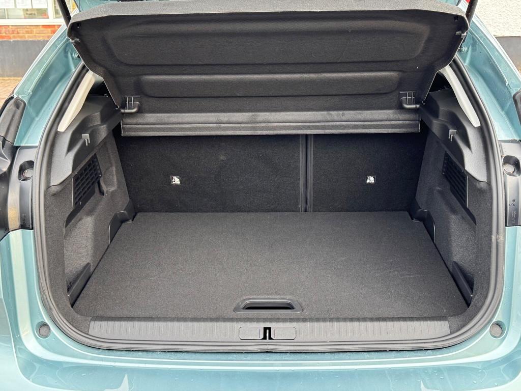 Used Citroen e-C4 2022 for sale - 76197141: Photo 43