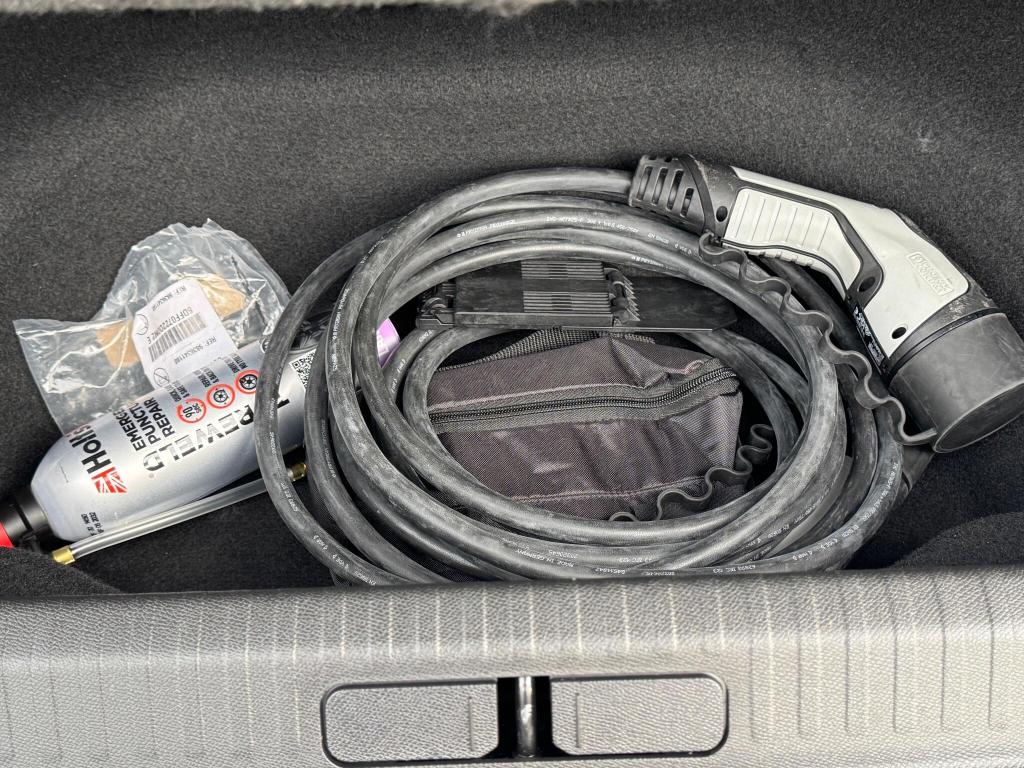 Used Citroen e-C4 2022 for sale - 76197141: Photo 44