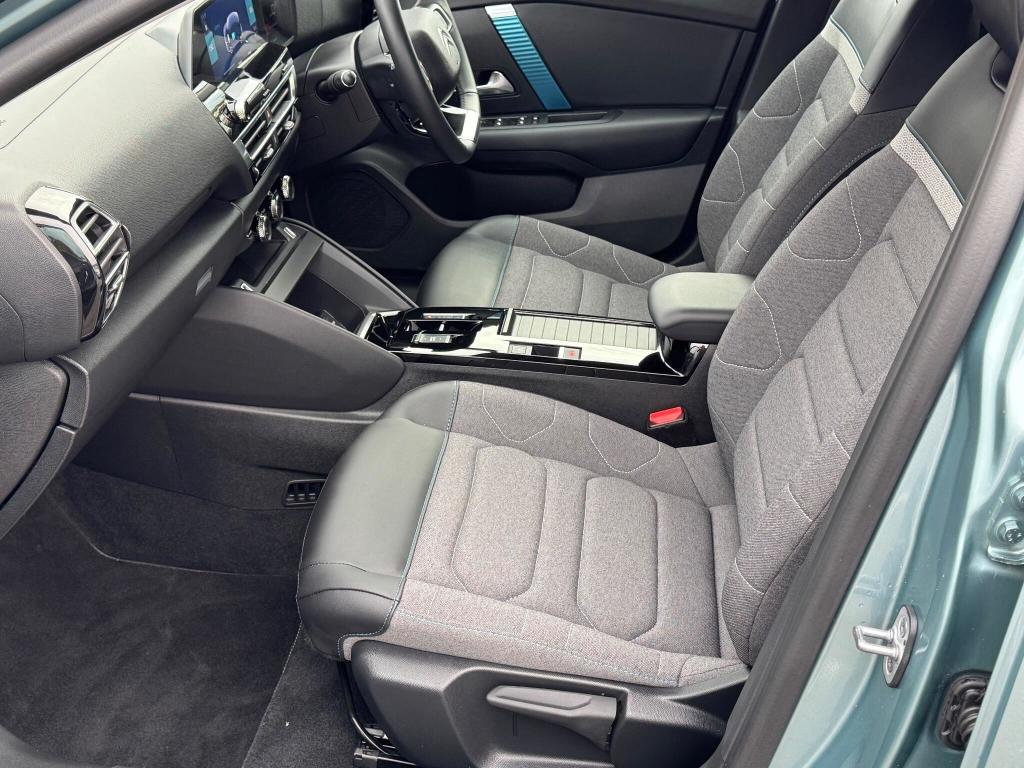 Used Citroen e-C4 2022 for sale - 76197141: Photo 8