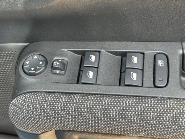 Used Citroen C3 Aircross 2018 for sale - 76202114: Photo 32