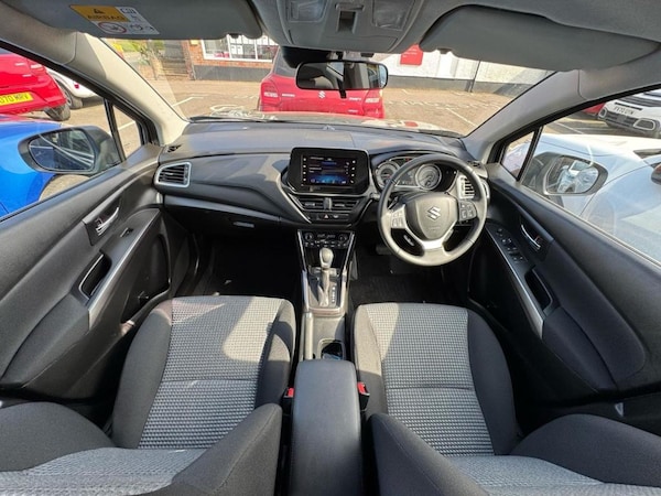 Used Suzuki SX4 S-Cross 2024 for sale - 76202136: Photo 2