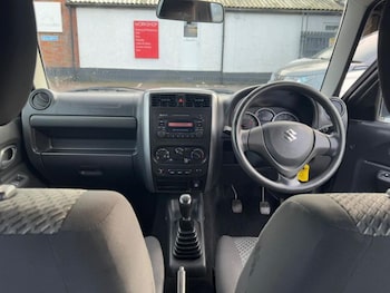 Used Suzuki Jimny 2015 for sale - 76202133: Photo 2