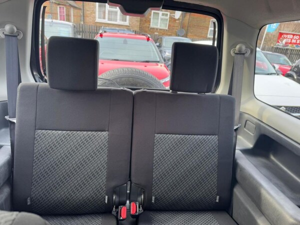 Used Suzuki Jimny 2015 for sale - 76202133: Photo 7