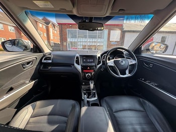 Used Ssangyong Tivoli 2019 for sale - 76202121: Photo 2