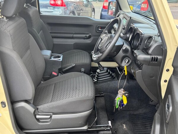 Used Suzuki Jimny 2023 for sale - 76202139: Photo 12