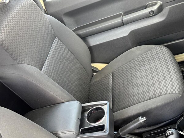 Used Suzuki Jimny 2023 for sale - 76202139: Photo 13