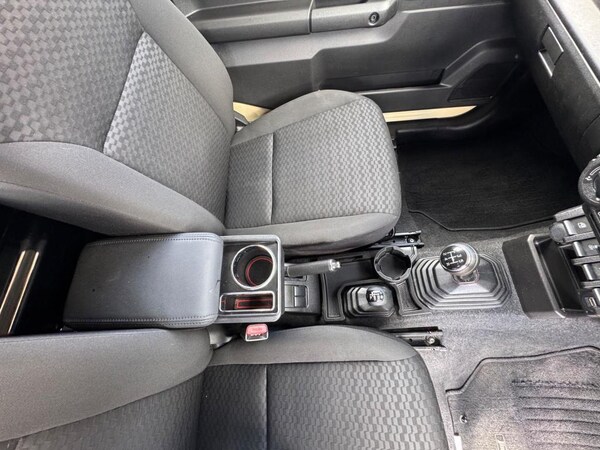 Used Suzuki Jimny 2023 for sale - 76202139: Photo 27