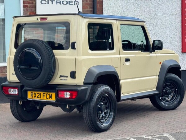 Used Suzuki Jimny 2023 for sale - 76202139: Photo 3