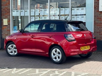 Used Suzuki Swift 2024 for sale - 76202116: Photo 3
