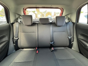 Used Suzuki Swift 2024 for sale - 76202116: Photo 4
