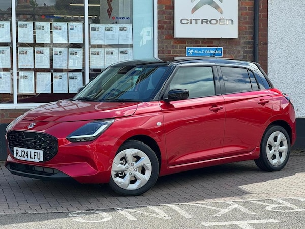 Used Suzuki Swift 2024 for sale - 76202116: Photo 5
